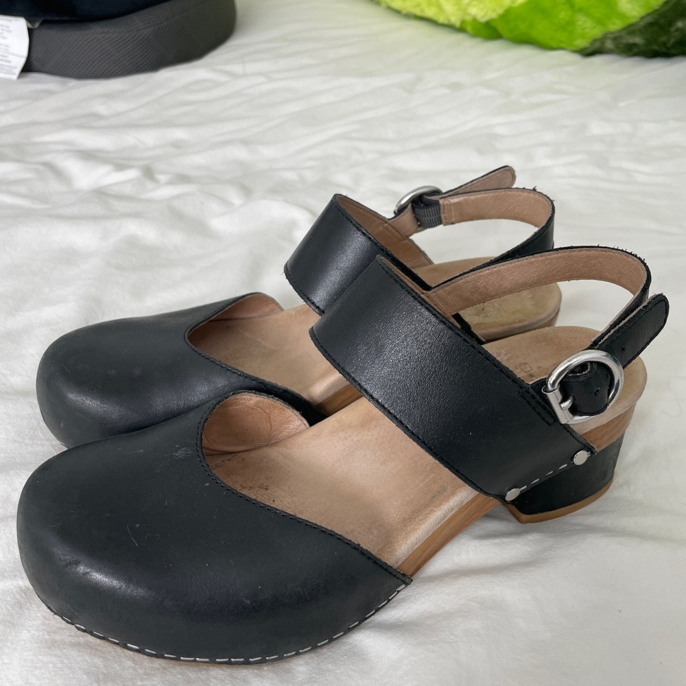 Dansko Malin Black Leather Sandals, EU 39
